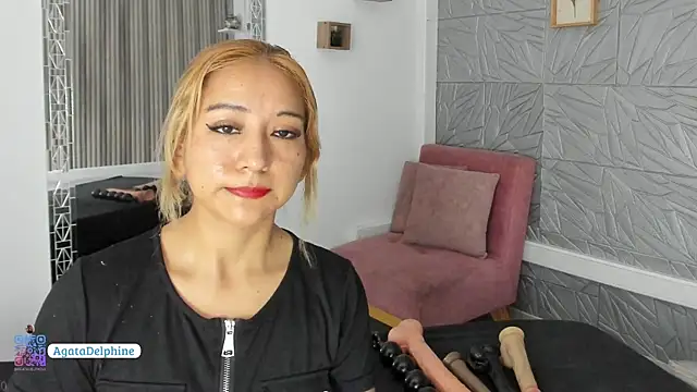 agatadelphine online show from 02-10-26, 01:21