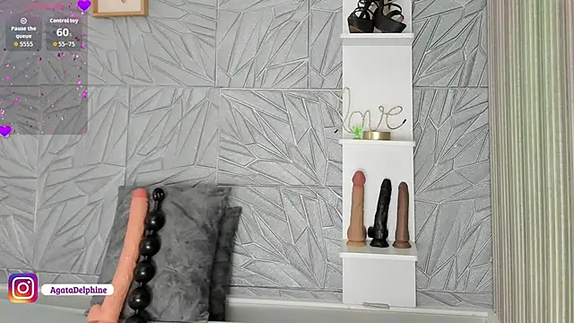 agatadelphine online show from 11-15-25, 01:26