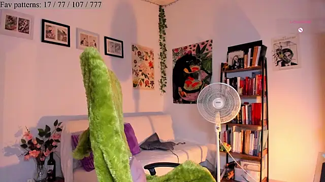 Conlosmichis online show from 10-21-25, 11:15