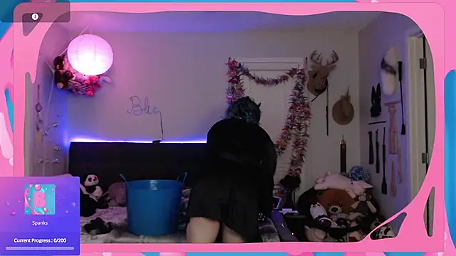 CirqueNoirBlu online show from 04-08-26, 03:30