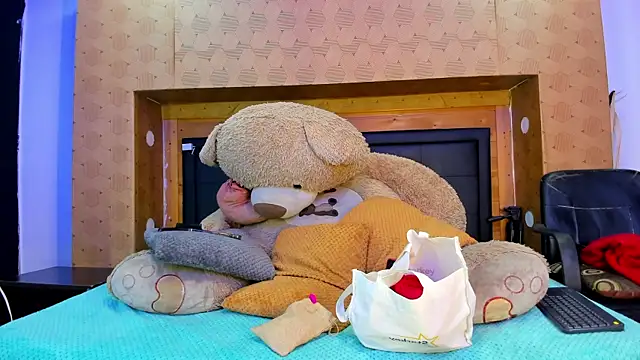 SofiAndNicol online show from 12-03-25, 10:25