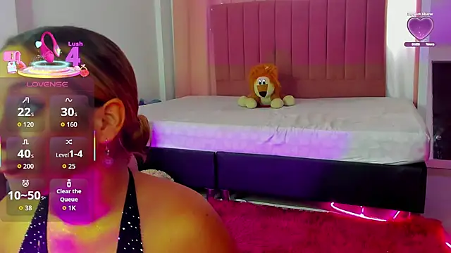 Agnescruzz online show from 11-30-25, 08:31