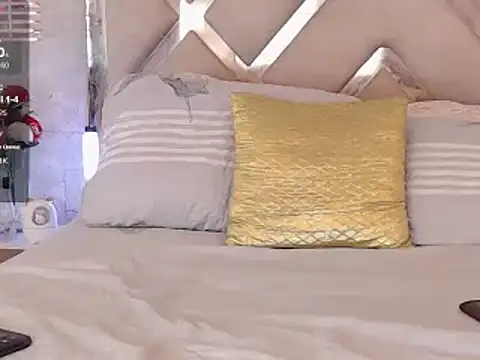 Agnescruzz online show from 02-27-25, 05:47