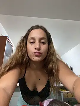 Snapshot of Agnescruzz chatting on 03-03-26, 07:43 Agnescruzz online show from 03-03-26, 07:43