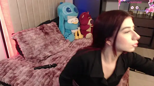 Your rosalie online show from 03-27-26, 04:43