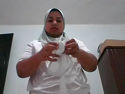 hurrem had online show from 02-20-26, 08:11