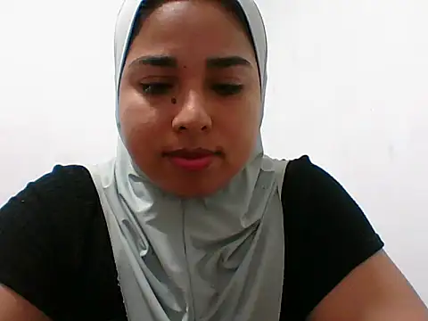 hurrem had online show from 05-06-26, 02:32