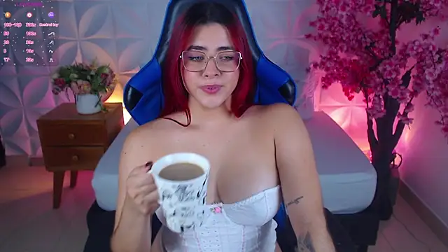 Snapshot of lizowenn_ chatting on 11-01-25, 07:41 lizowenn online show from 11-01-25, 07:41