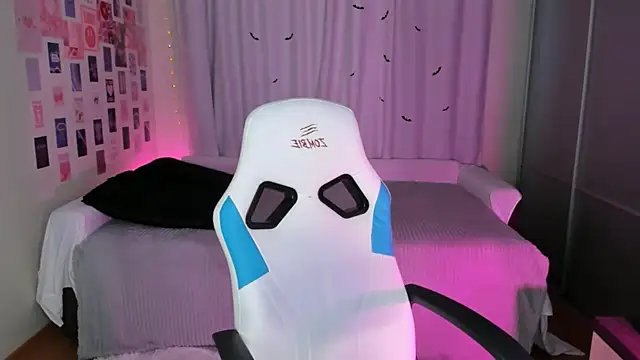 Vanessa Verona online show from 11-02-25, 05:34