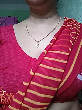 Snapshot of Rosy-B chatting on 07-29-26, 12:54 Rosy-B online show from 07-29-26, 12:54