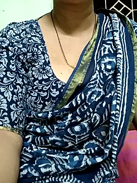 Rosy-B online show from 04-30-26, 01:51