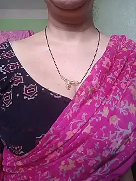 Snapshot of Rosy-B chatting on 07-14-26, 10:21 Rosy-B online show from 07-14-26, 10:21