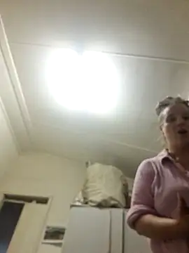 Off the Lesh online show from 11-08-25, 07:12