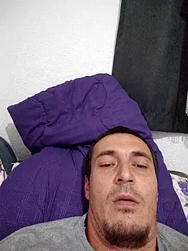 mayk18cm online show from 10-31-25, 03:19