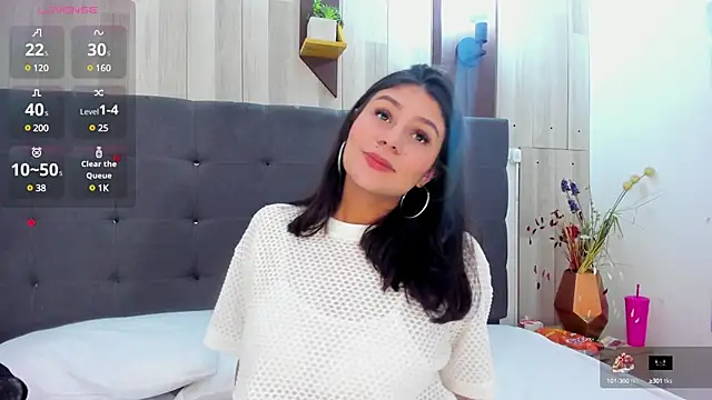 Sara Johnsonn online show from 01-22-25, 07:45