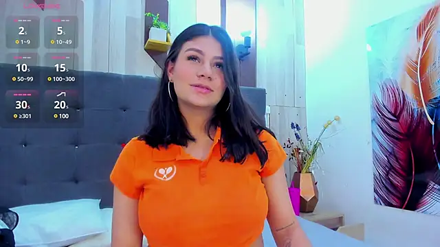 Sara Johnsonn online show from 01-24-25, 07:28