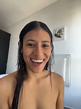 Valentinabaker online show from 04-12-26, 03:26