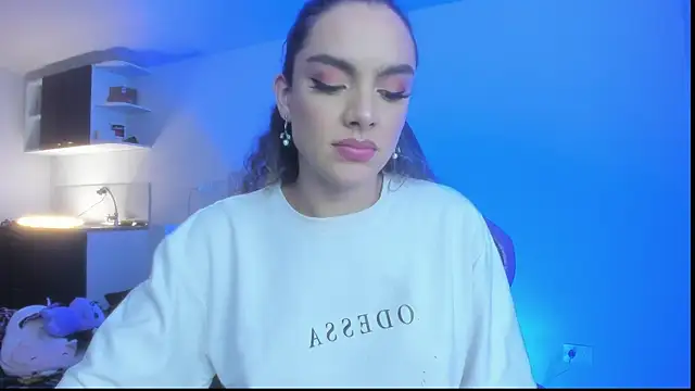 mariiahneedles online show from 06-08-26, 01:28