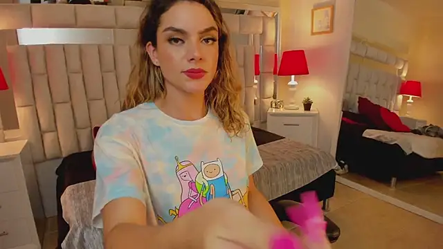 mariiahneedles online show from 02-15-25, 04:36