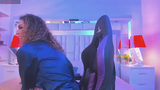 mariiahneedles online show from 02-11-26, 03:39