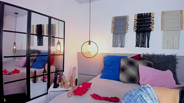 Sweet camille online show from 03-28-26, 02:34