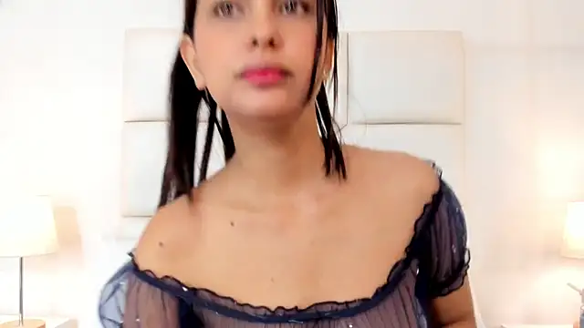 Snapshot of DulceColeman chatting on 03-03-26, 11:17 DulceColeman online show from 03-03-26, 11:17