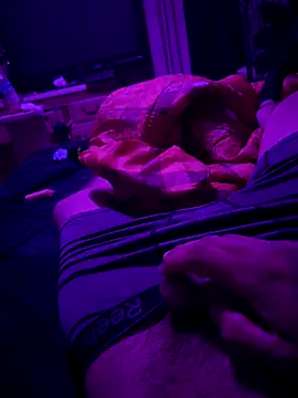 Snapshot of ericxxx222 chatting on 09-16-25, 09:10 ericxxx222 online show from 09-16-25, 09:10