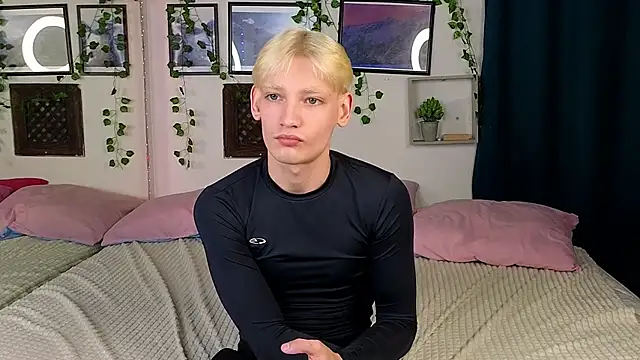 Nick Win online show from 01-30-25, 01:09