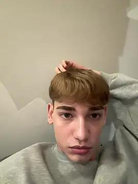 Nick Win online show from 12-20-24, 02:26