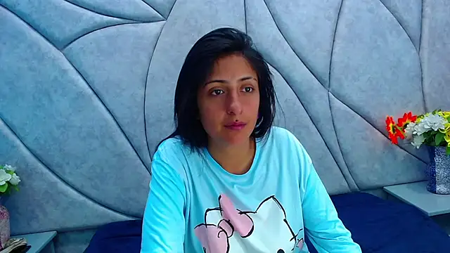 Snapshot of Cameron_cutte chatting on 02-01-25, 02:47 Cameron cutte online show from 02-01-25, 02:47