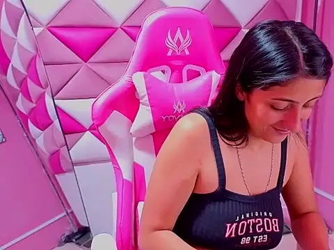 Snapshot of Cameron_cutte chatting on 09-25-25, 02:50 Cameron cutte online show from 09-25-25, 02:50