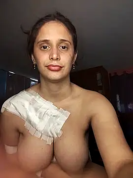 Snapshot of Catalinacandela chatting on 03-03-26, 07:43 Catalinacandela online show from 03-03-26, 07:43