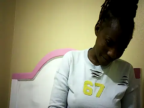 Pierra77 online show from 09-19-25, 11:14