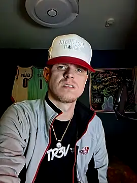 Snapshot of traejddd chatting on 04-01-26, 01:30 traejddd online show from 04-01-26, 01:30