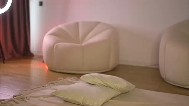 Cherrysweett online show from 06-24-26, 06:12