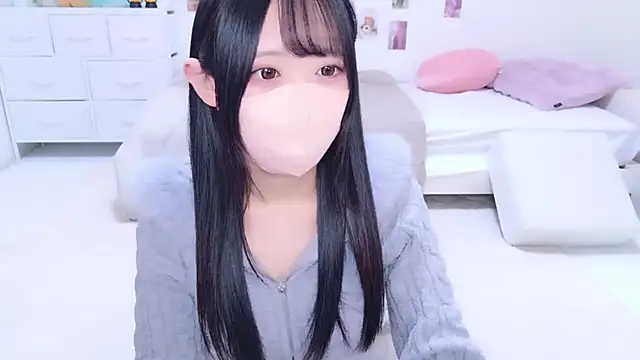 Suzu ch xx online show from 11-06-25, 12:53