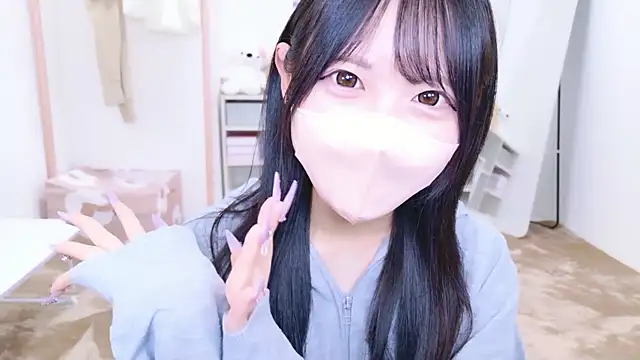 Suzu ch xx online show from 09-23-25, 01:07