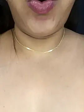 Loveshash1 online show from 11-21-25, 05:17