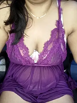 Loveshash1 online show from 12-22-25, 02:55