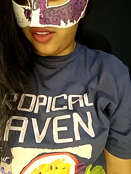 Loveshash1 online show from 10-31-25, 10:45