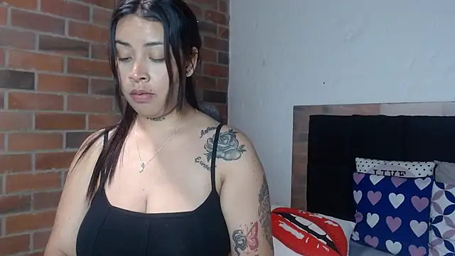 salome  hills1 online show from 03-25-26, 07:24