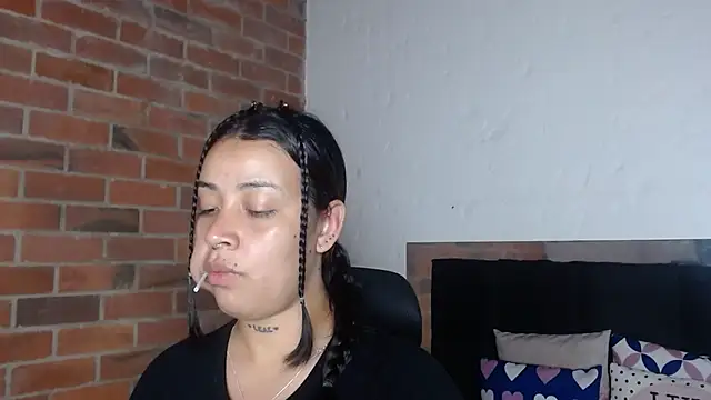 salome  hills1 online show from 03-28-26, 08:32