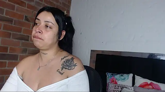 salome  hills1 online show from 01-25-25, 10:28