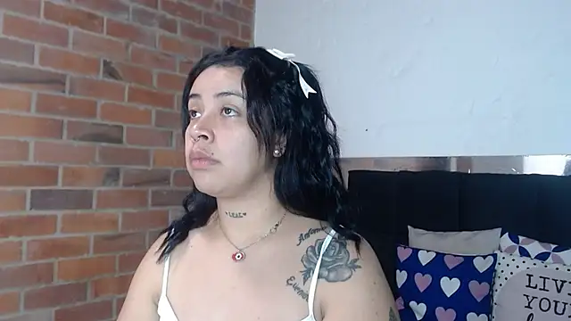 salome  hills1 online show from 07-15-26, 04:58