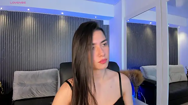 Snapshot of Emmaa_Robertss chatting on 09-20-25, 12:21 Emmaa Robertss online show from 09-20-25, 12:21