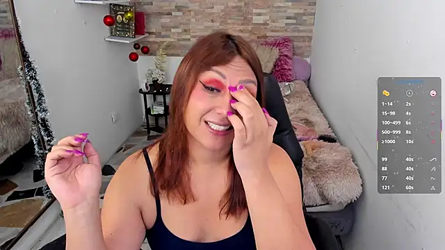 Analia 01 online show from 12-14-25, 12:33