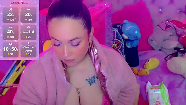 Snapshot of martina_bk chatting on 02-12-25, 06:08 martina bk online show from 02-12-25, 06:08