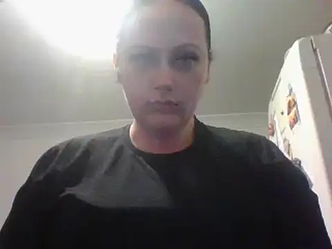 CurvyQueen2023 online show from 03-12-25, 07:36