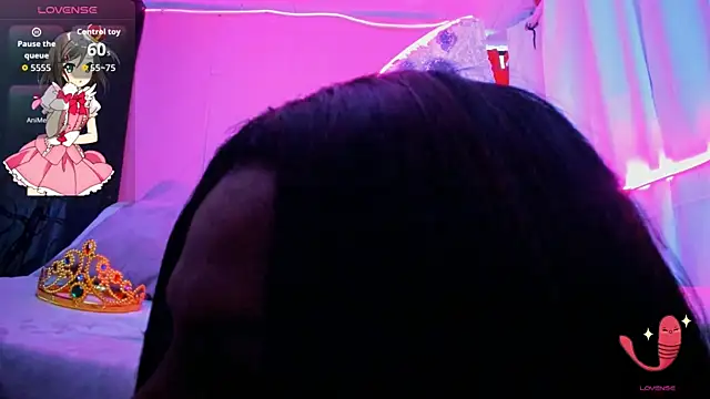 Mracialatina online show from 10-21-25, 10:09