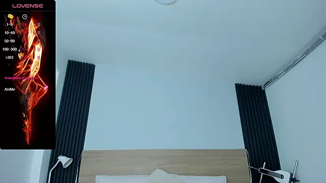 Chiqui milk  online show from 11-27-25, 07:03